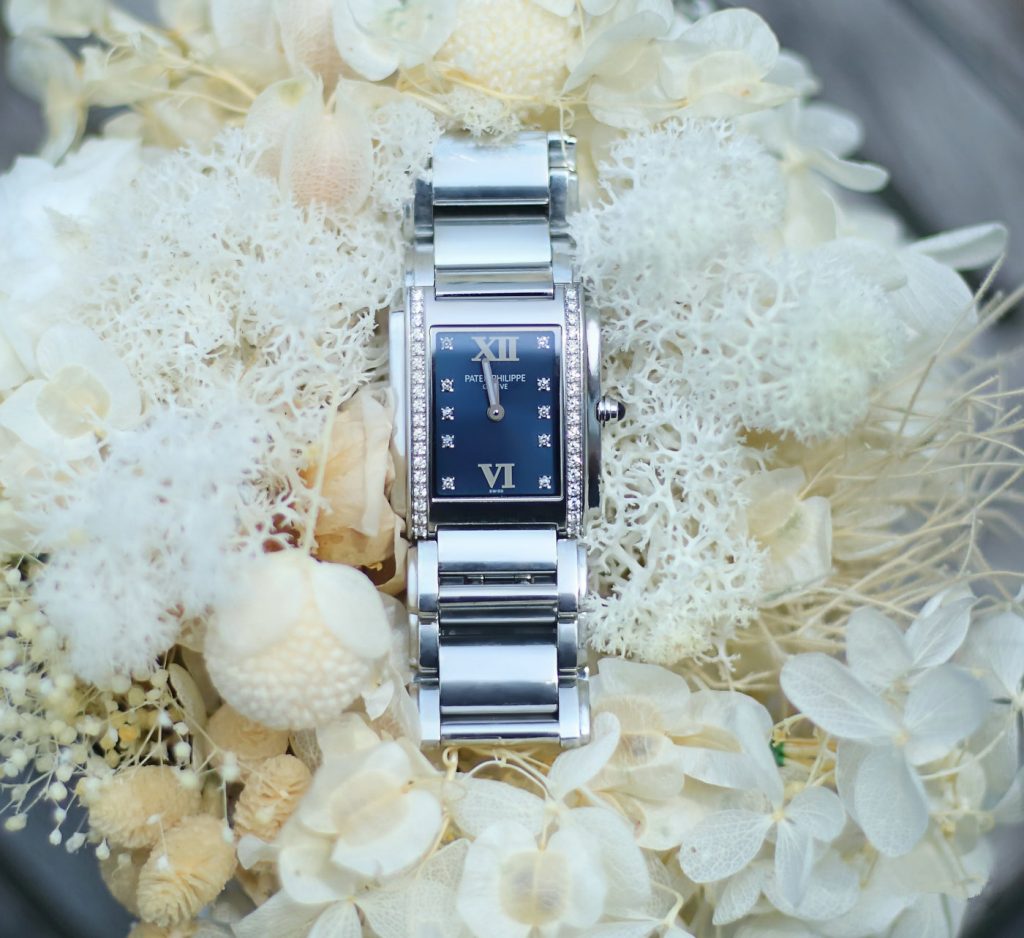 Relive The Beauty Of Swiss Cheap Patek Philippe Twenty~4® Replica Watches For Women